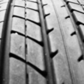 Pneus Toyo  dimension 215/45 ZR17 87W Proxes R30 Toyota Prius
